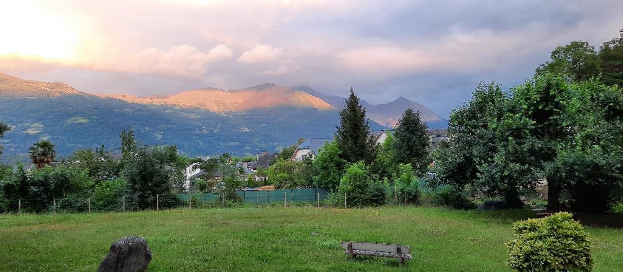 Apartament Aux Quatre Saisons Du Cabaliros Argelès-Gazost Zewnętrze zdjęcie